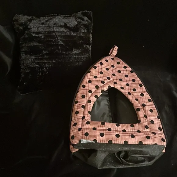 Pet Cave Bed - Picture 5 of 10